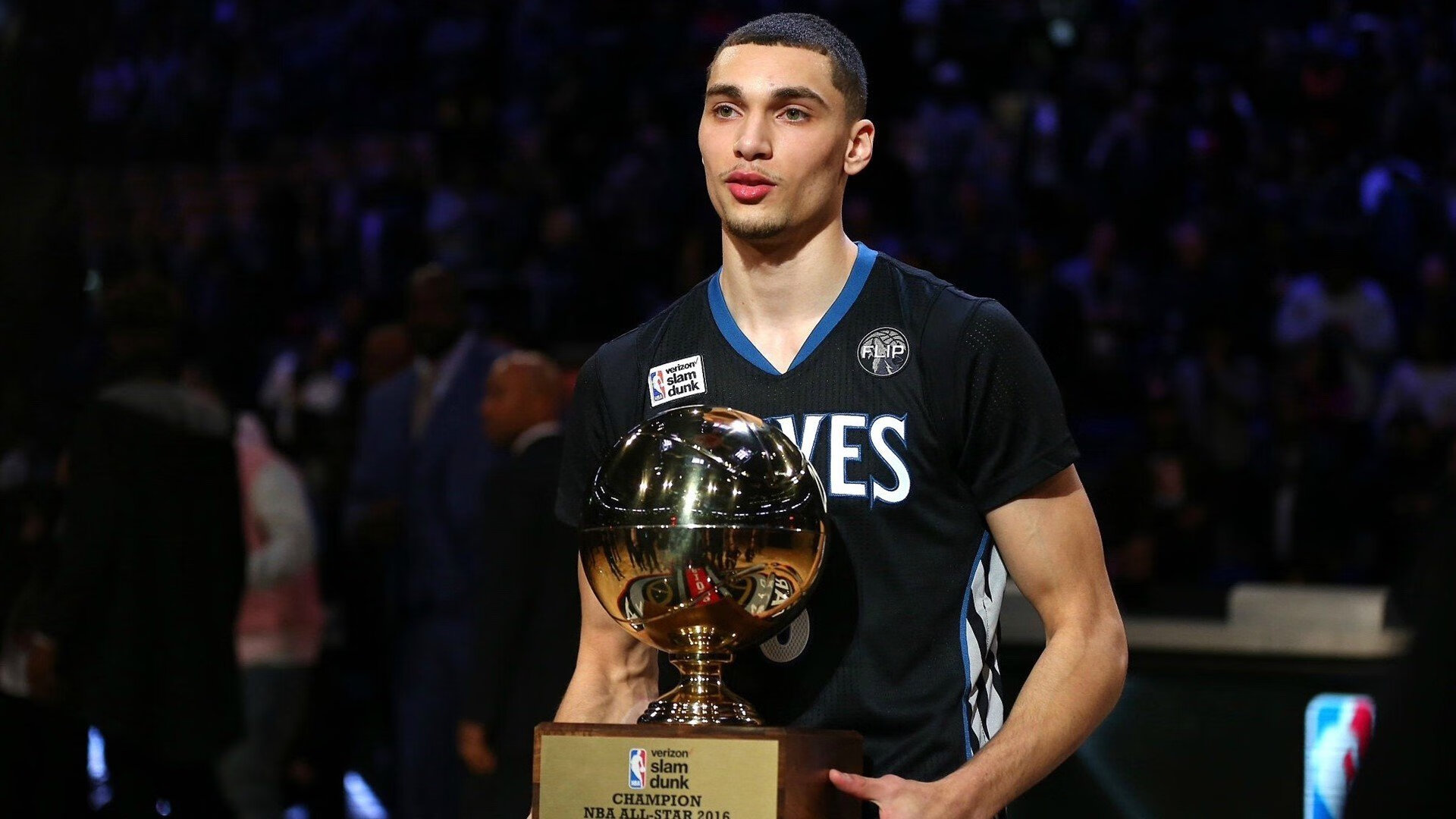 格林斯比进攻高效，鱼港军团争取积分