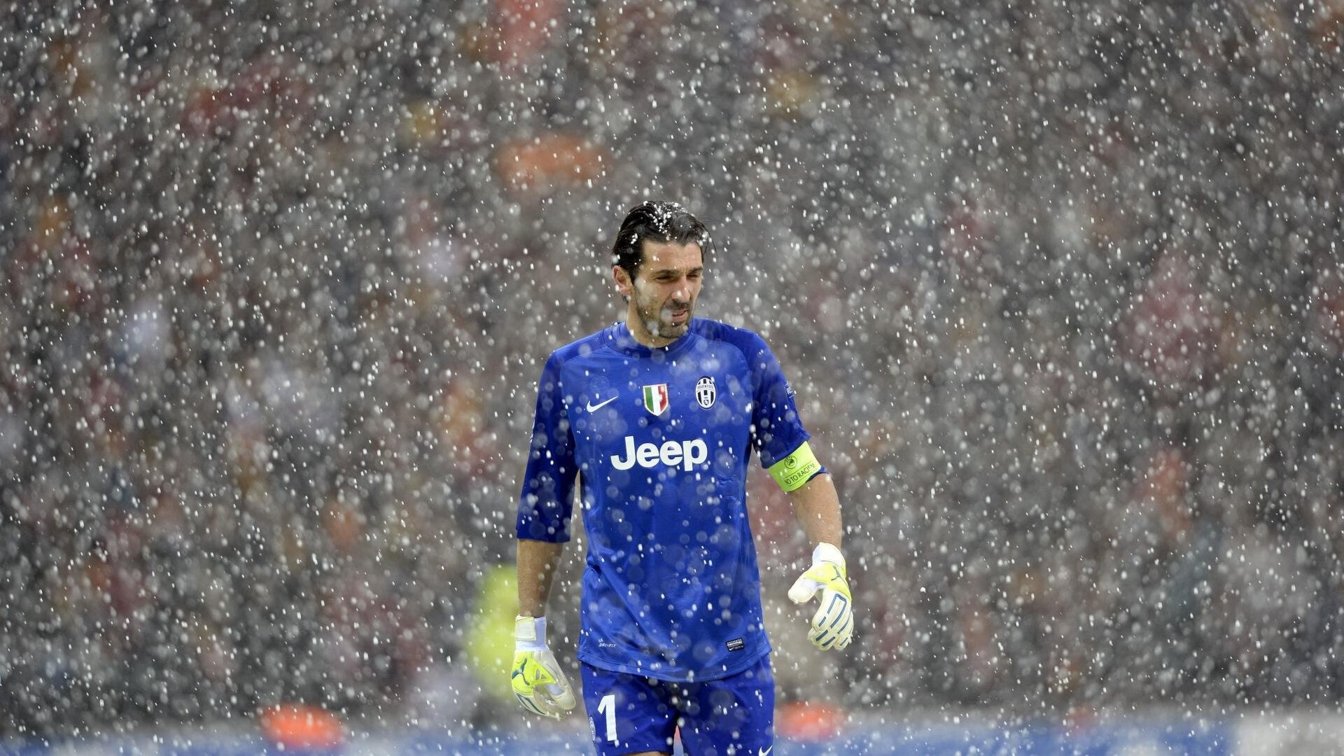 阿根廷超级杯决赛悬念丛生,梅西前队友建功,阿根廷球队梅西